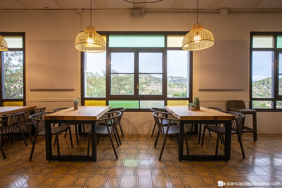 Restaurant Íntim - Espai Cingles Blaus restaurant in Siurana