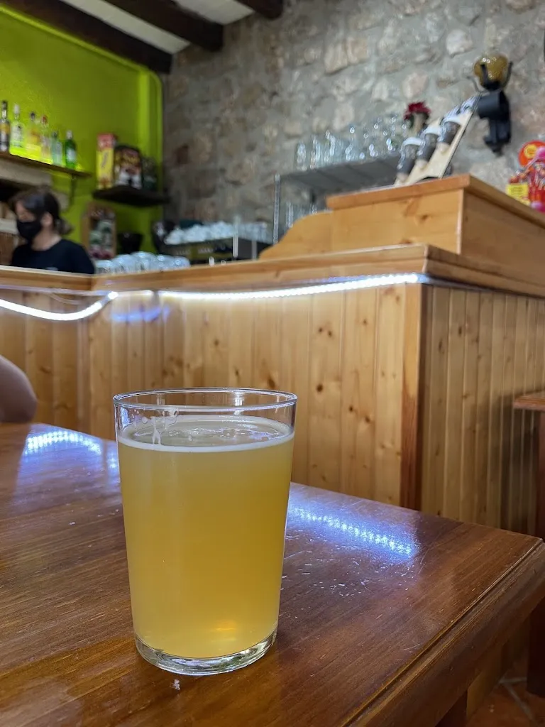 Saketh Reddy_Bar L'Acàcia_Siurana_review