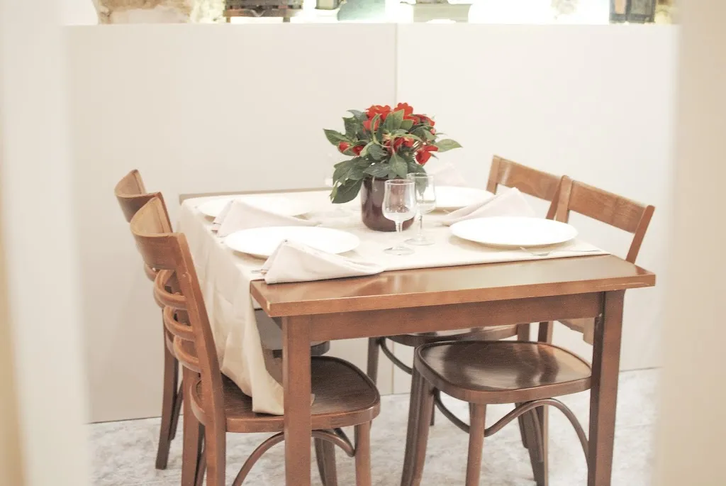 Hotel - Restaurant Fonda Mitjà restaurant in Torroella de Fluvià