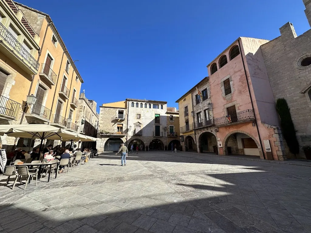 Caroline Wood_La Plaça Bar & Restaurant_Torroella de Montgrí_review