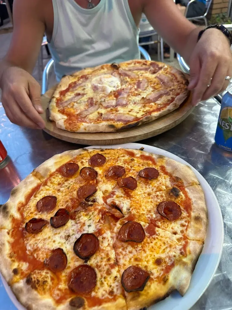 Menü_Pizzeria la Latina_Torroella de Montgrí_Bild_5