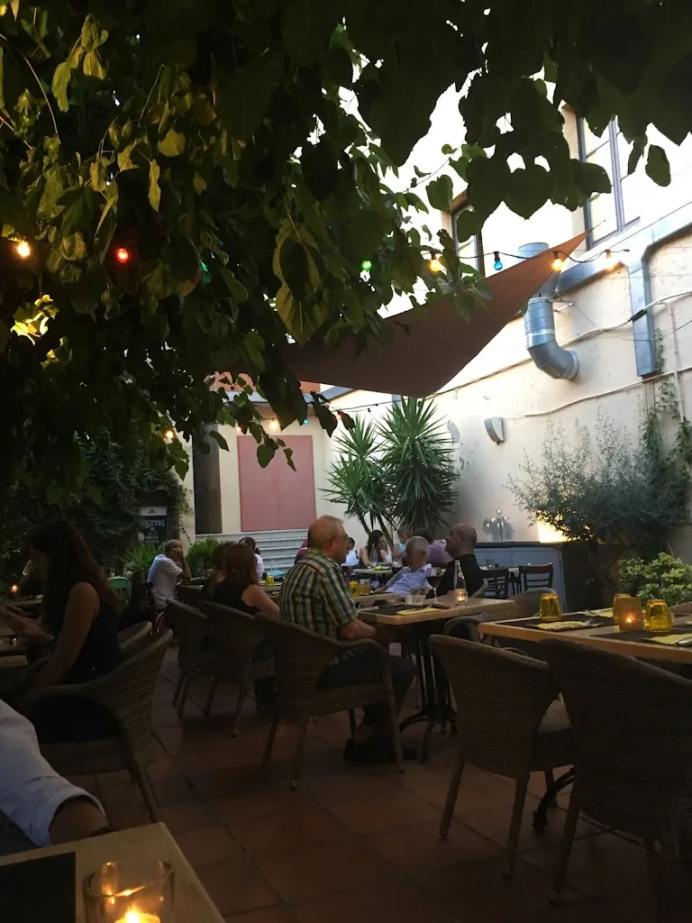 Anca Croitoru_La Sala_Torroella de Montgrí_review