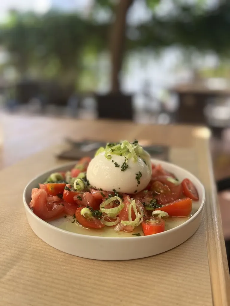 La Sala_Torroella de Montgrí_slider_image_3