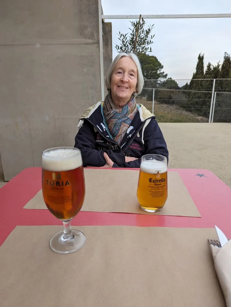 Paul Lavin_La Saka d'Ullastret - Bar social_Ullastret_review