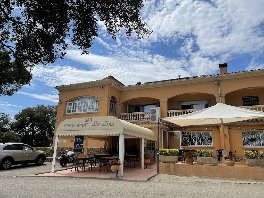 Restaurant Tina Bufet_Vall-llobrega_slider_image_3