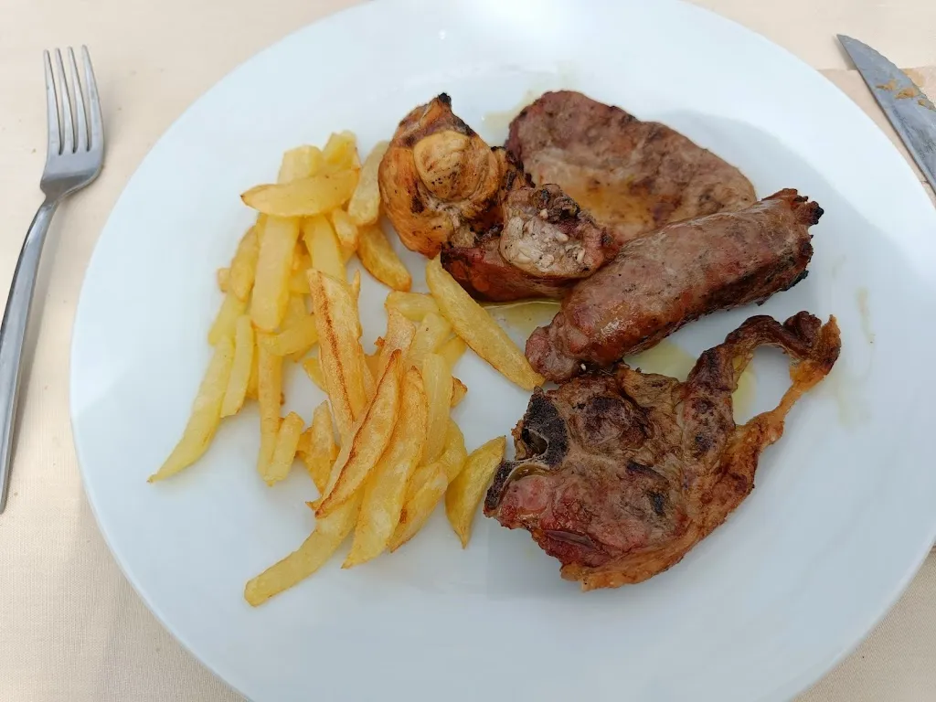 Menü_Restaurant Mas La Peça_Vall de Bianya La_Bild_5