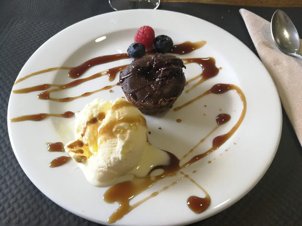 Restaurant EL CAIENT_Vallfogona de Ripollès_slider_image_3