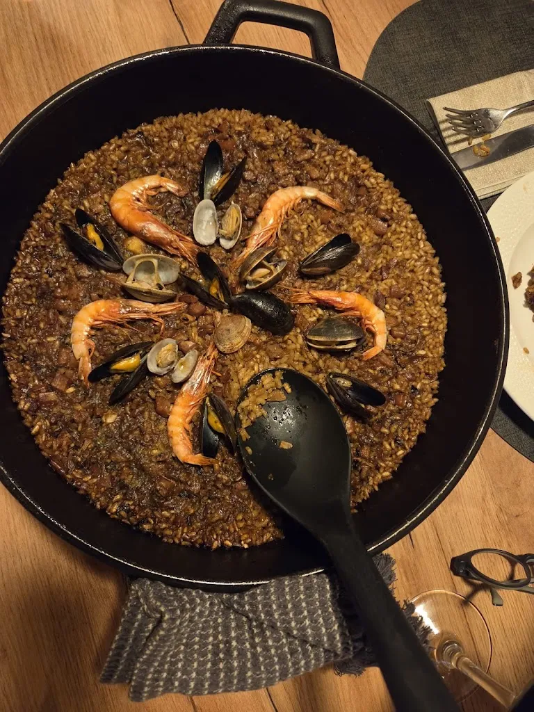 Mateusz Makowski_La Bassa 1987_Ventalló_review