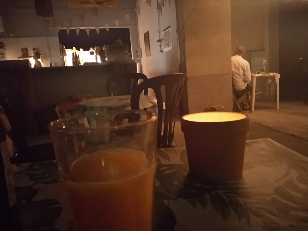 BAR HAWAII_Vidrà_slider_image_2