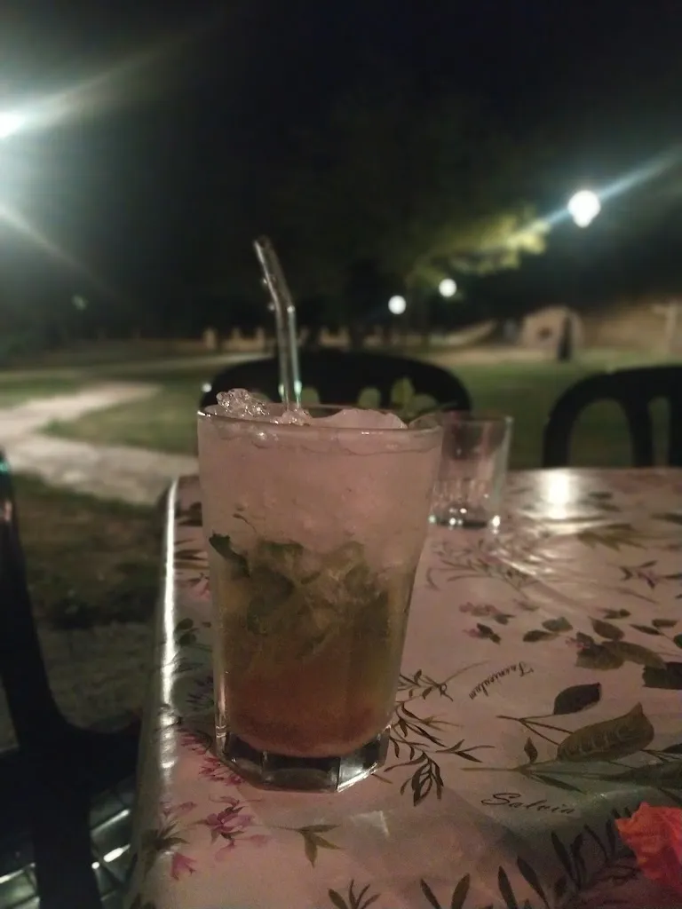 BAR HAWAII_Vidrà_slider_image_3