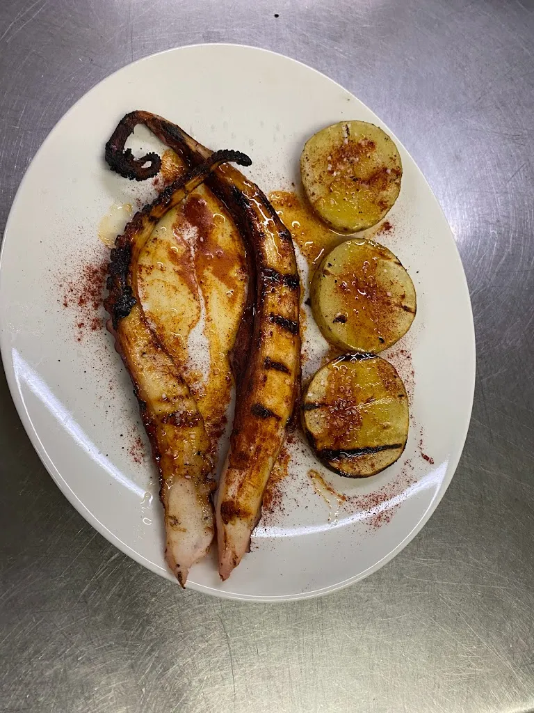 Menu_Restaurant Bar La Sínia - Cafeteria_Vilabertran_immagine_5