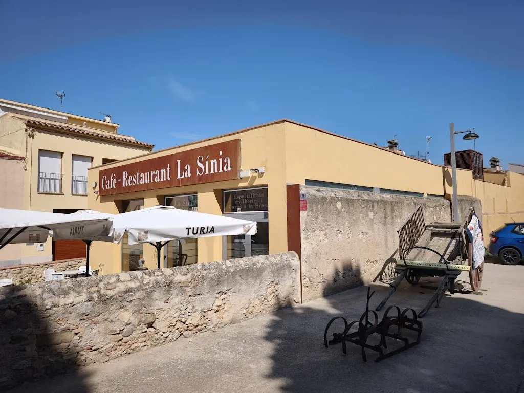 Restaurant Bar La Sínia - Cafeteria_Vilabertran_slider_image_3