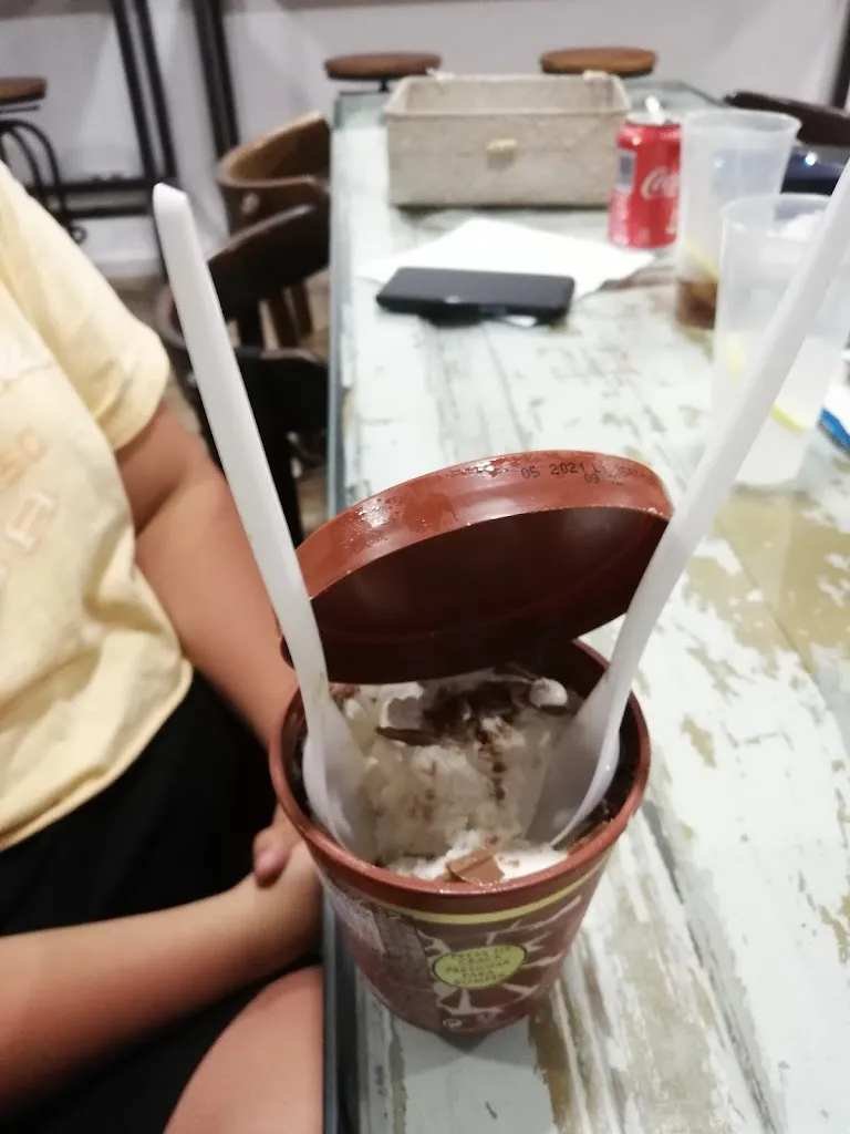 Menu_Xavi’s pizzeria_Viladamat_immagine_5