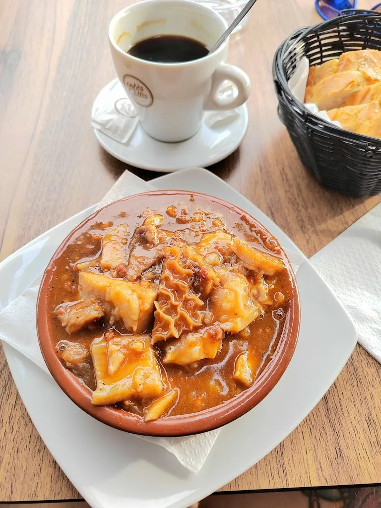 Ca la Marieta restaurant in Vilafant