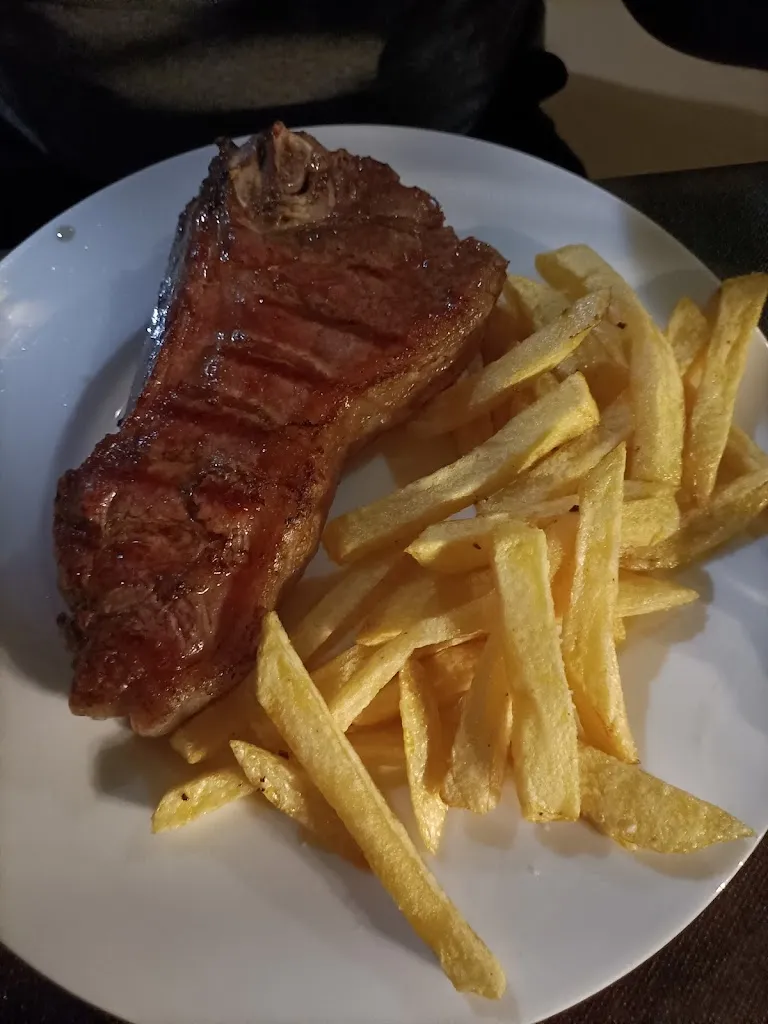 Gemma Granolleras i Ciurana_Dual Music Bar_Vilablareix_review