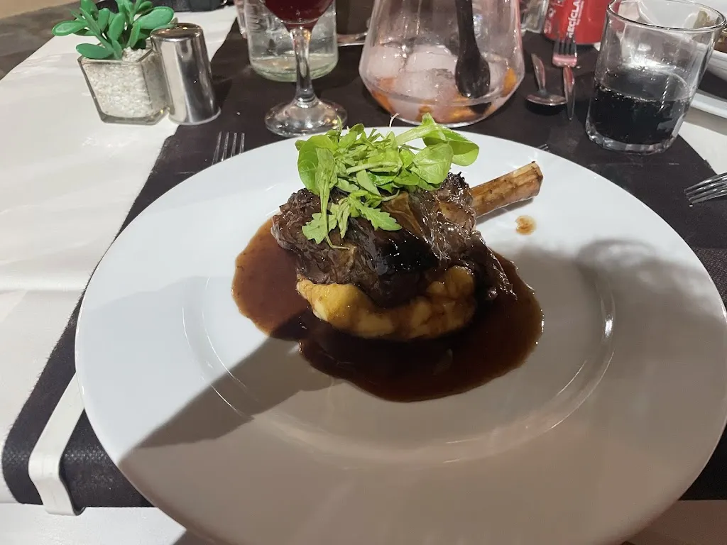 Joshua Crossley_Baybrooks Restaurant_Algorfa_review