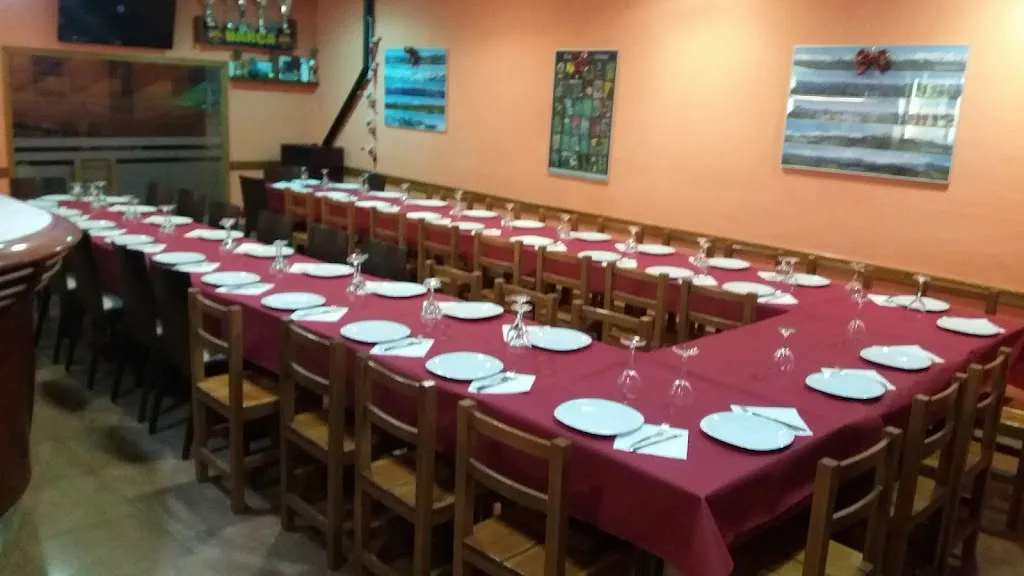 Bar Restaurant Can Parlet restaurant in Vilallonga de Ter