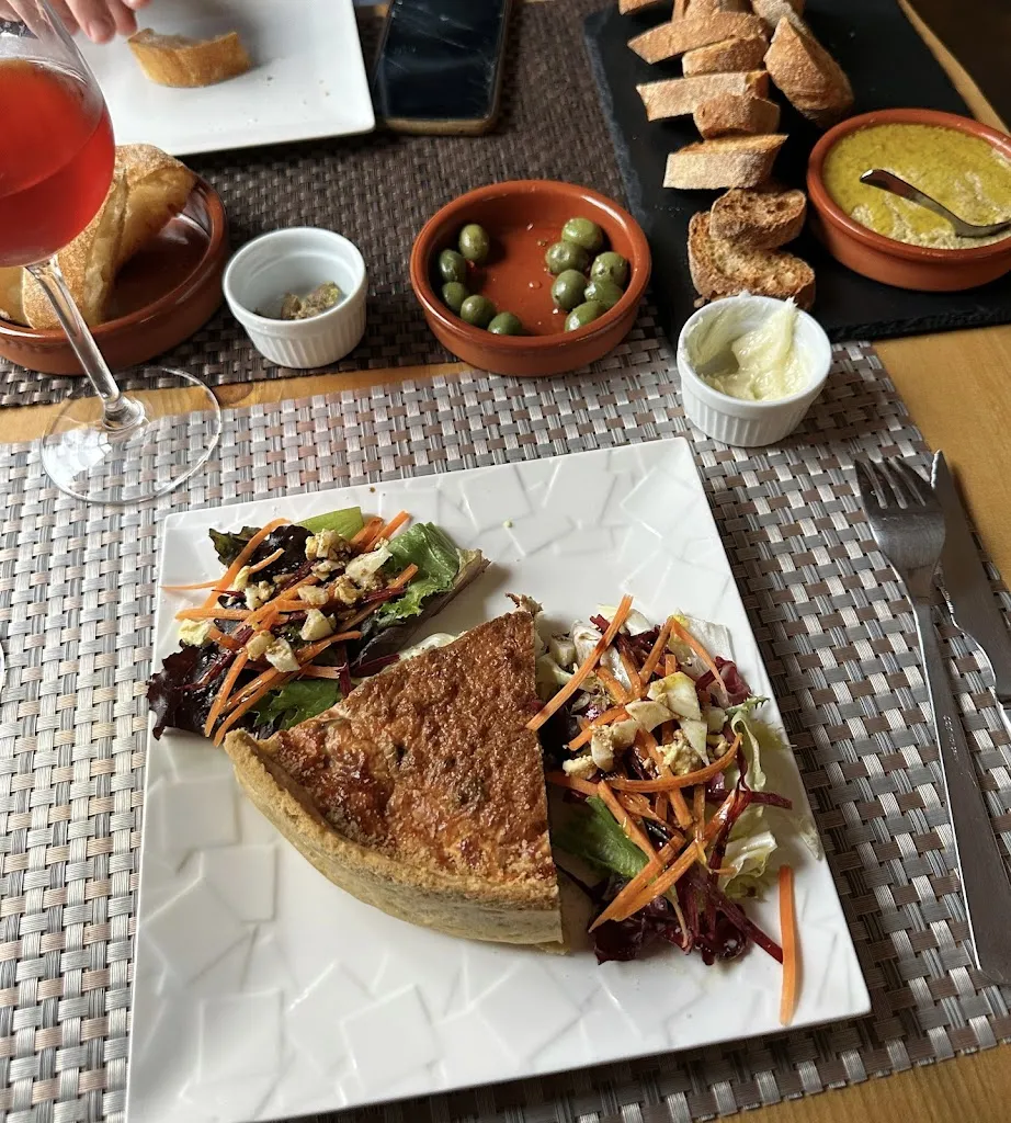 A K_Pura vida_Vilamaniscle_recensione