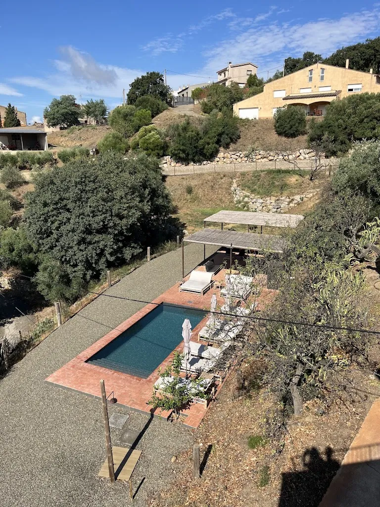 Alessandra Trifero_Mas Vivent_Vilamaniscle_review