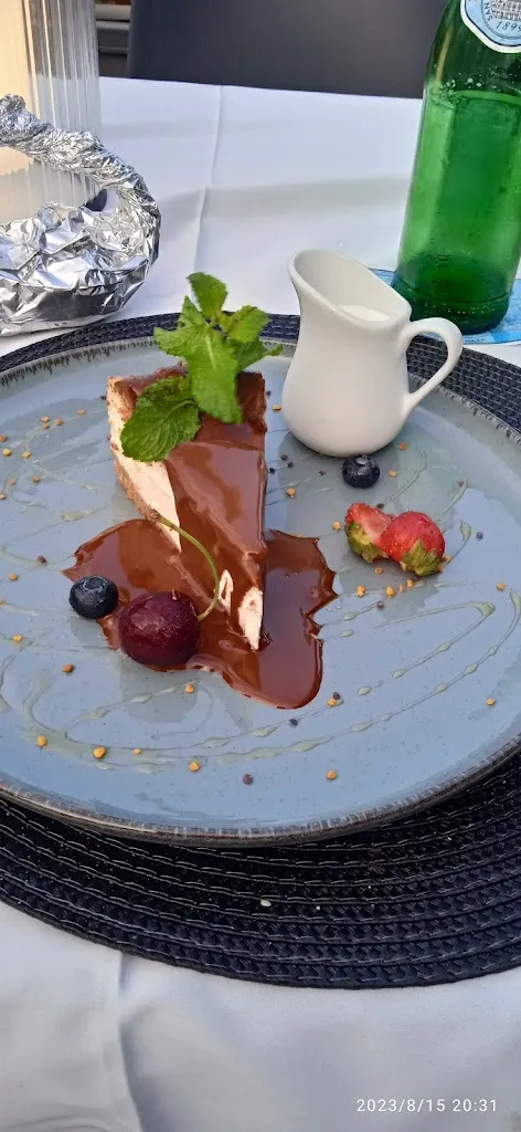 Antoine Dante_Olivos Restaurant Terrace_Algorfa_review
