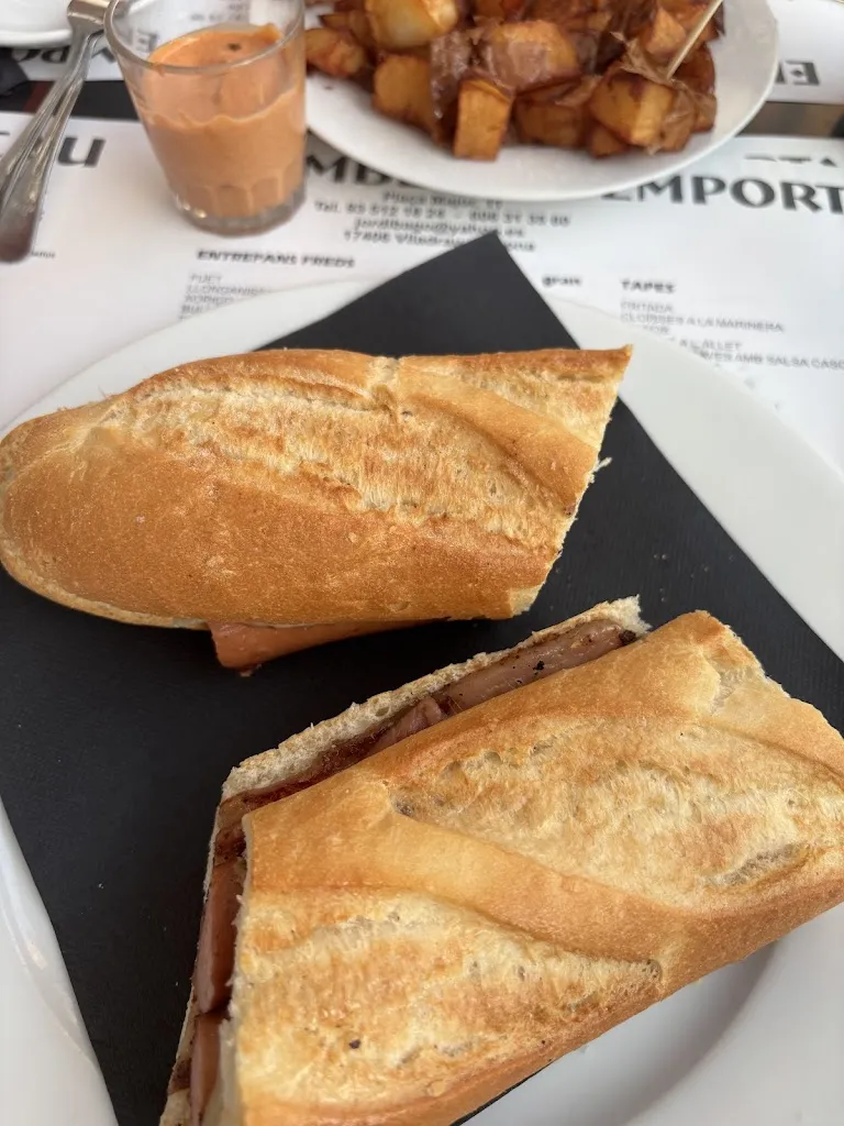 El Cau_Viladrau_slider_image_3