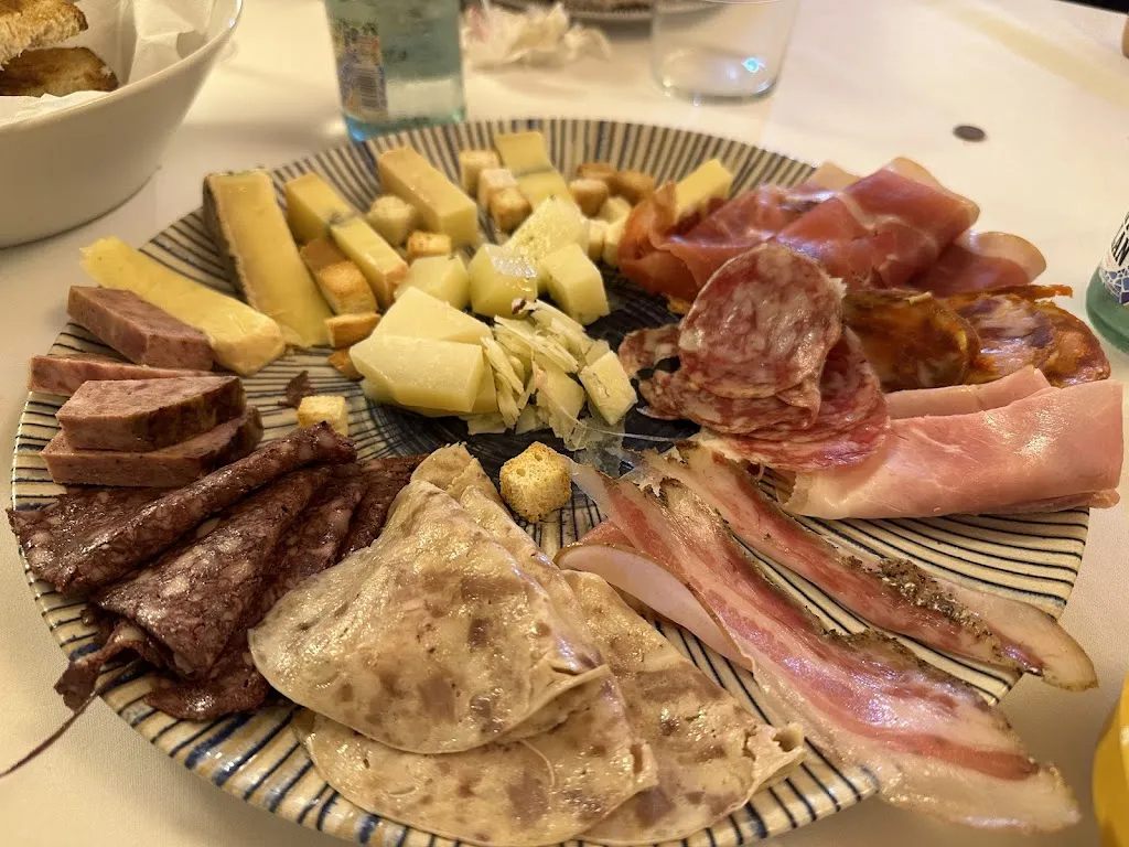 Can Cadaqués_Vilamalla_slider_image_3