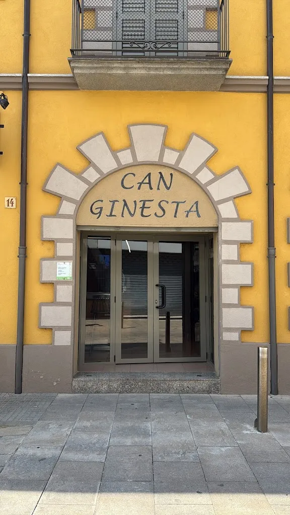 Bar Restaurant Can Ginesta restaurant in Vilobí dOnyar