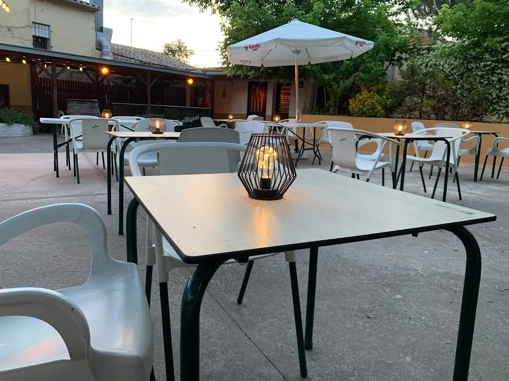 Restaurant Can Gros restaurant in Vilobí dOnyar