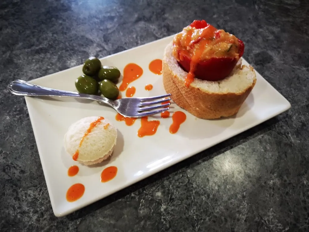 Bar Los Cazadores_Albondón_slider_image_3