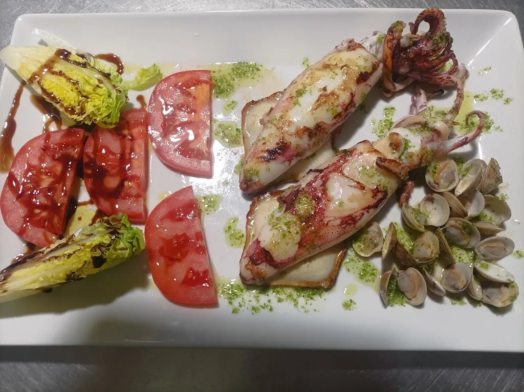 Menu_Entrevinos_Albondón_image_7