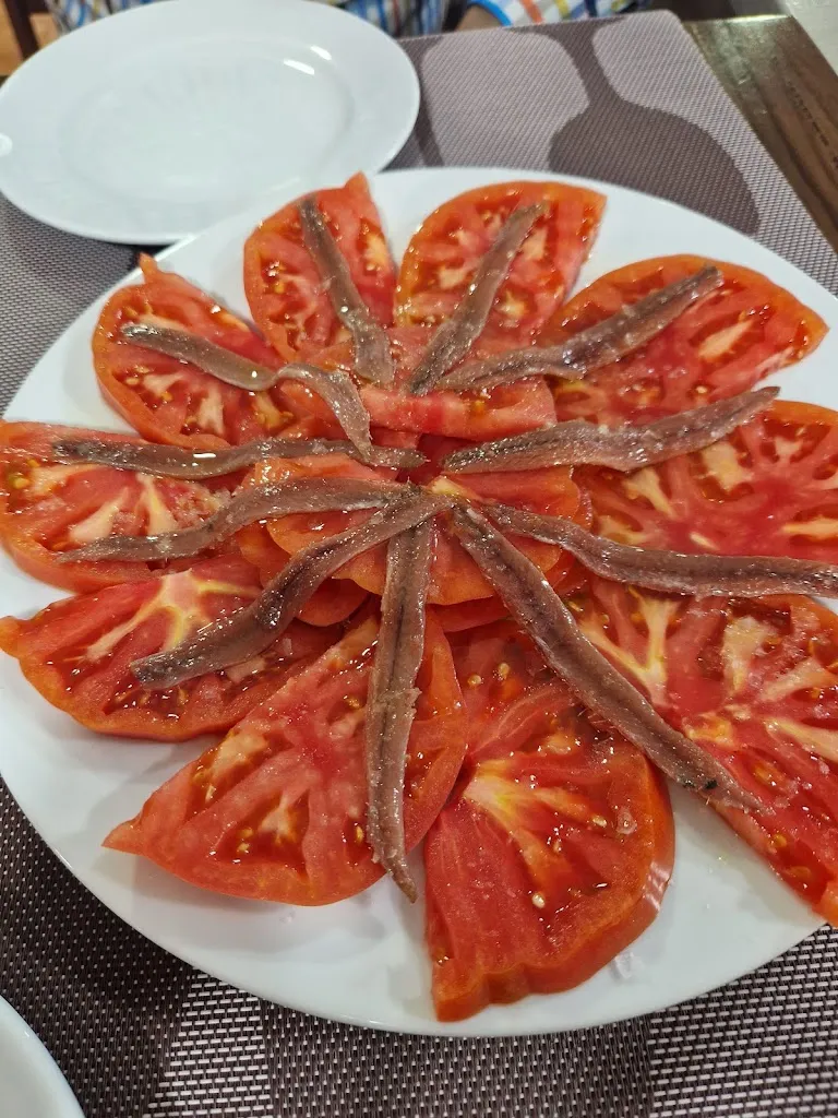 Menu_Entrevinos_Albondón_image_8