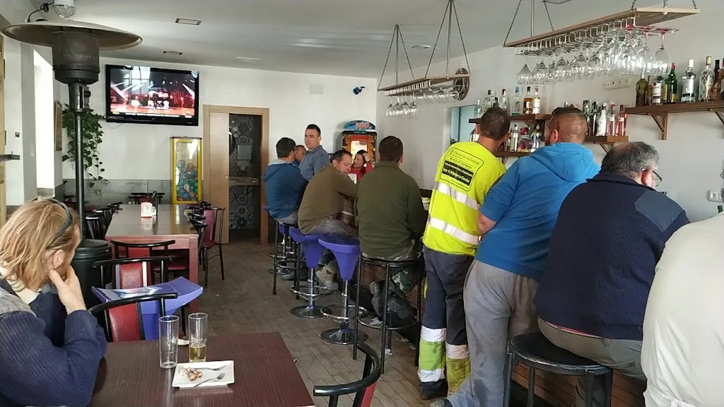 laura king_cafe/bar taberna Montoro_Albuñuelas_avis