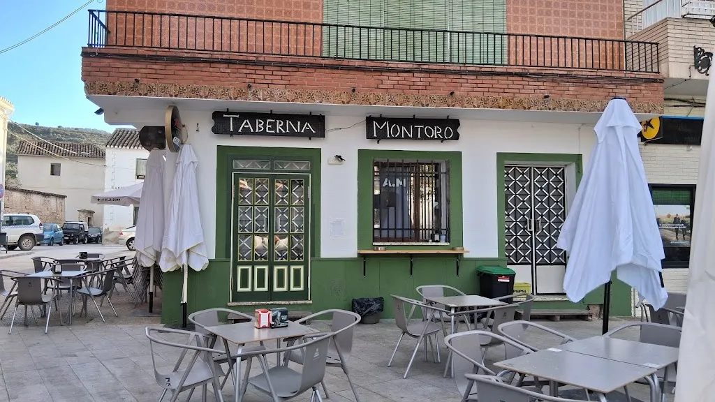 cafe/bar taberna Montoro restaurant in Albuñuelas