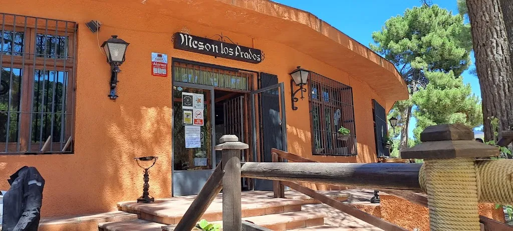 Meson Los Prados_Albuñuelas_slider_image_2