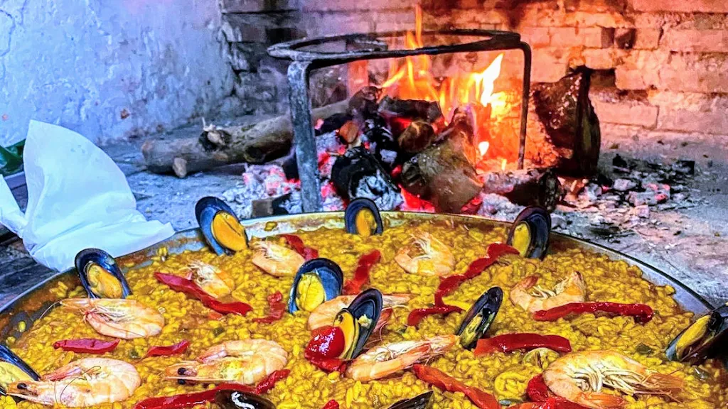 Mesón Tres Lindes_Albuñuelas_slider_image_2