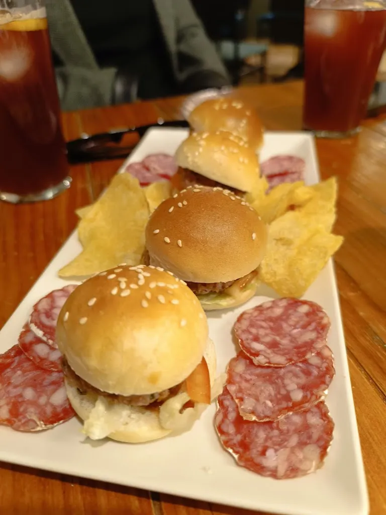 Anabella Romero_Restaurante Pizzería Il Club chorres Alfacar · Granada_Alfacar_review