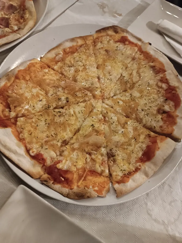 Restaurante Pizzería Il Club chorres Alfacar · Granada_Alfacar_slider_image_3