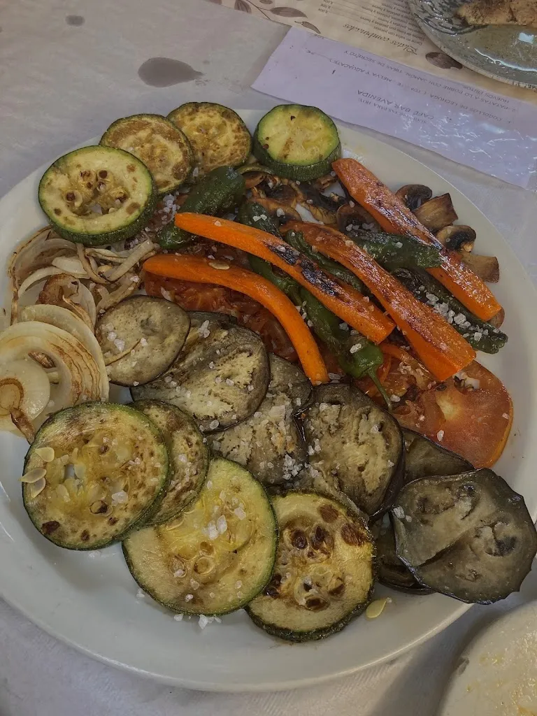 Menu_Café Bar Restaurante AVENIDA_Alfacar_image_2