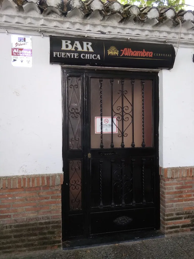 Café Bar Fuente Chica restaurant in Alfacar
