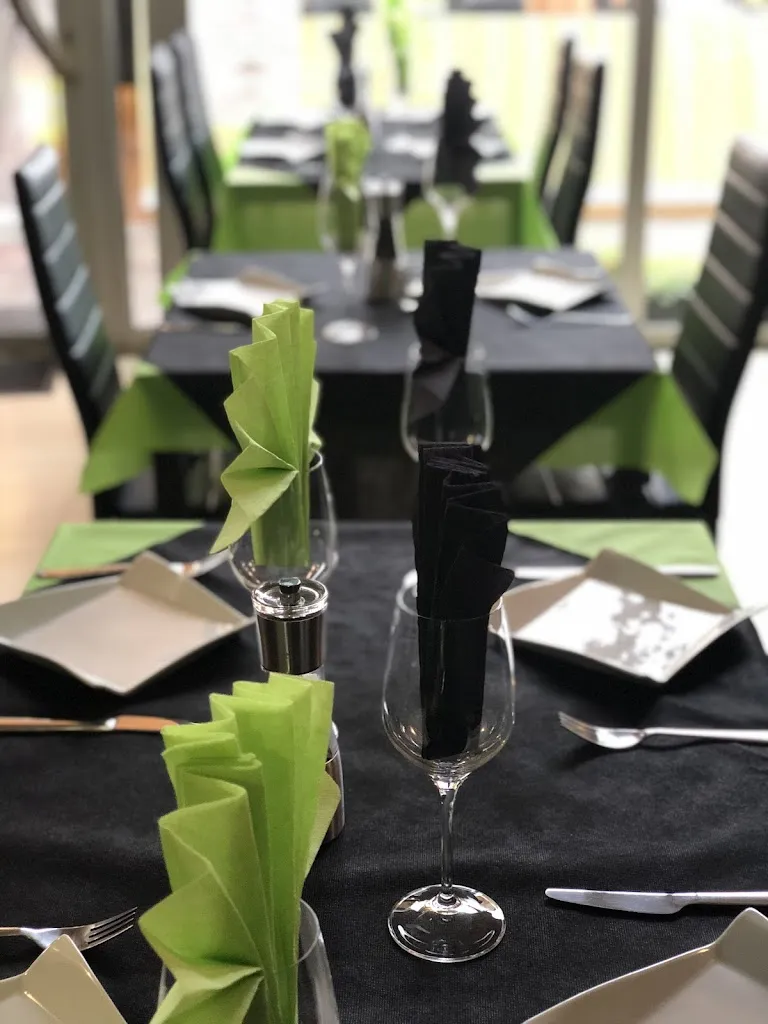 Paulette Hartney_The Bistro_Algorfa_review