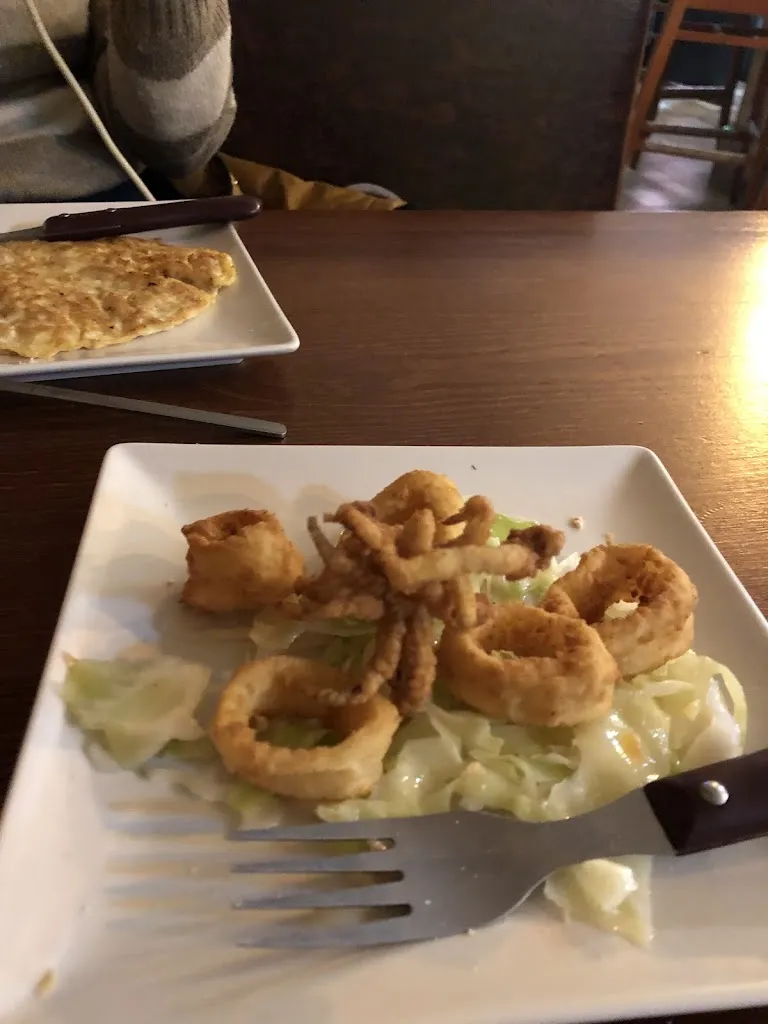 Christine Faith Gumalal_Taberna Estación 12 | 100 Tapas en Alhendín, Granada_Alhendín_review