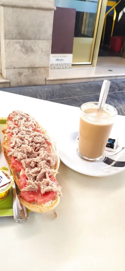 Denice Abitan_La Cascada_Alhendín_review