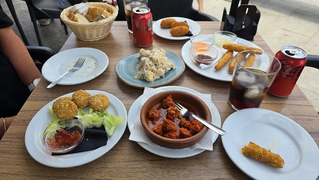 CAFÉ EL BADULAKE._Algorfa_slider_image_2