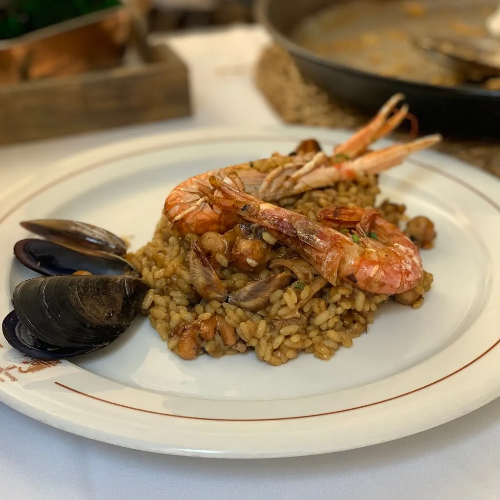 Menu_Restaurant Santa Marta grup el xiringuito_Tossa de Mar_immagine_7