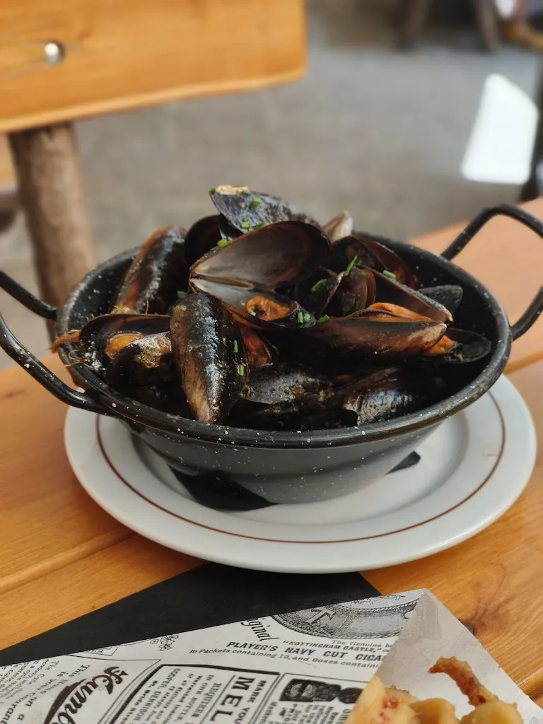 Menu_Restaurant Santa Marta grup el xiringuito_Tossa de Mar_immagine_8