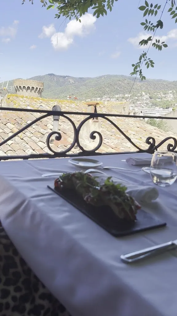 Restaurant Castell Vell_Tossa de Mar_slider_image_2