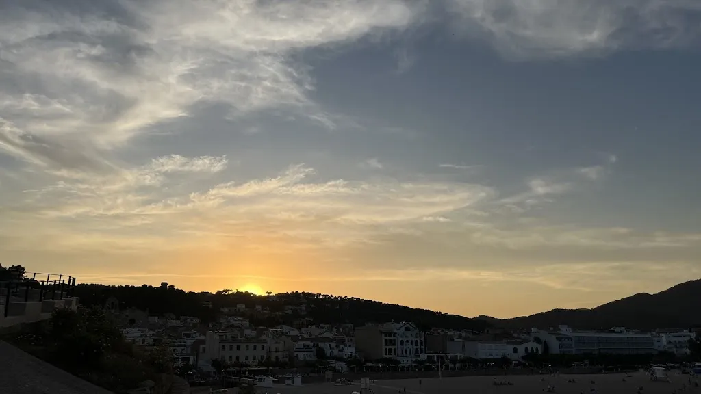 José Orestes Assis Júnior_Restaurant Can Carlus_Tossa de Mar_review