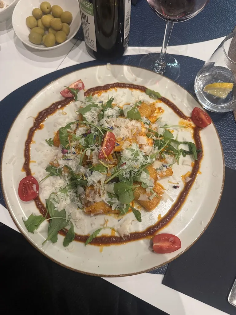 Breanna Jewett_Restaurant Pizzería Bello_Tossa de Mar_review