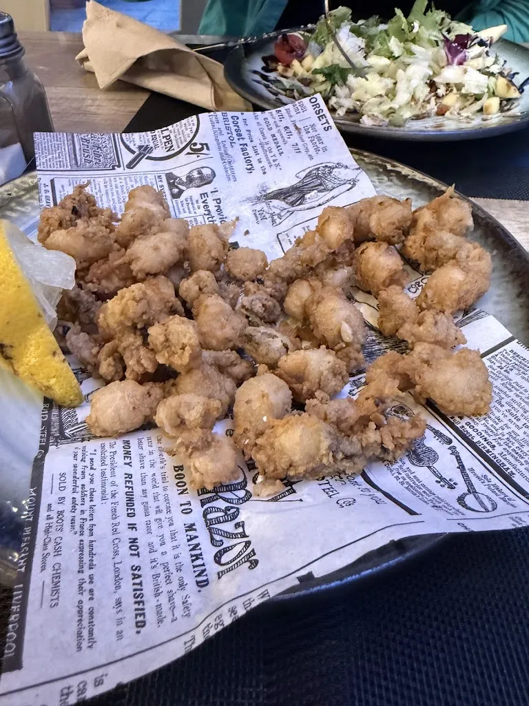 Lau Sk8_Restaurant Can Fabrellas_Tossa de Mar_review