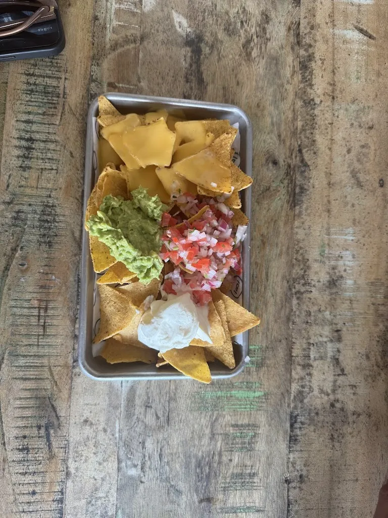 Abhishek Tripathi_Bar Bocata's_Tossa de Mar_recensione